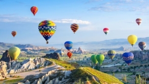 Kapadokya'yı 550 bin turist kuş bakışı izledi