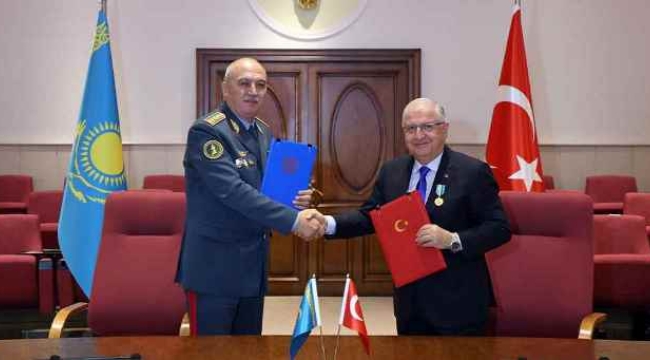 Türkiye ve Kazakistan arasında "2024 Yılı Askeri İş birliği Uygulama Planı" imzalandı