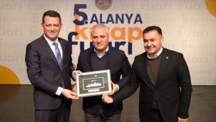 5. ALANYA KİTAP FUARI MUHTEŞEM ETKİNLİKLER VE ÜNLÜ KONUKLARI İLE DEVAM EDİYOR