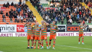 Alanyaspor seriye bağladı: 3-1