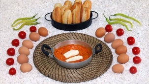 Çakallı menemene İzmir'den rakip: Kaymaklı menemen