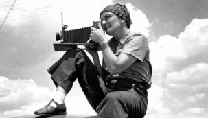 İlk Kadın Savaş Muhabiri ve Fotoğrafçı: Semiha Es (1912-2012)