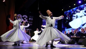 Mevlânâ vuslatının 750'nci yılında Sema Töreni ile anıldı