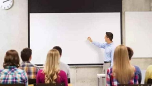 Okullarda yeni müfredat: 'Adabımuaşerete uygun konuşmaları ve giyinmeleri hedeflenecek'