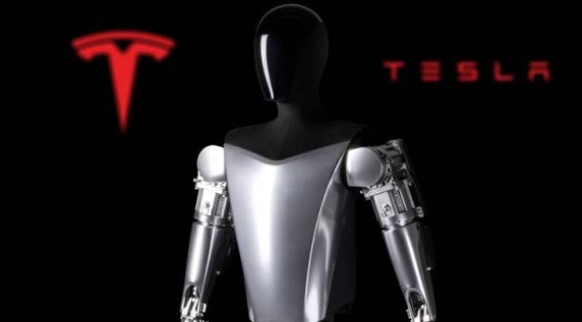 Tesla fabrikasında robot, çalışana saldırdı