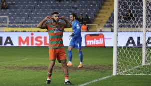 Alanya puanı 89'da kurtardı: 1-1