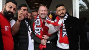 Antalyaspor'un yeni teknik direktörü Sergen Yalçın