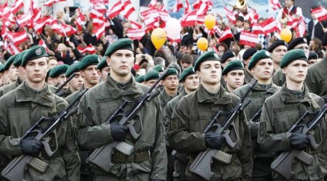 Avusturya Savunma Bakanı: Gençler asker olamayacak kadar şişman