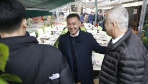 BAŞKAN YÜCEL ESNAF SOFRASINA KONUK OLDU