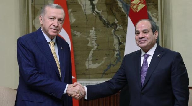 Cumhurbaşkanı Erdoğan, 12 yıl aradan sonra Mısır'da