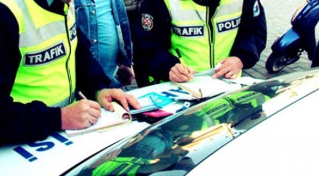 Fahri Trafik müfettişlerin kestiği cezalar gündemde