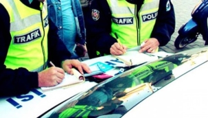 Fahri Trafik müfettişlerin kestiği cezalar gündemde