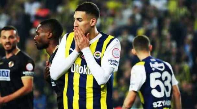 Fenerbahçe Alanyaspor engelini aşamadı: Zirve el değiştirdi