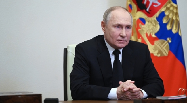 Putin: "Ukrayna'ya verilen F-16'lar nerede olursa olsun meşru hedefimiz olacak"