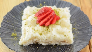 Ramazan sofralarının en renkli tatlısı, güllaç