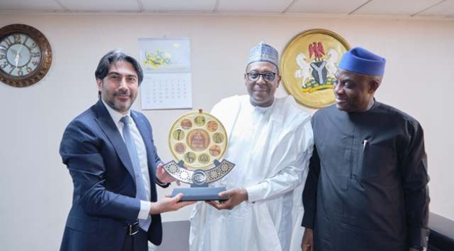 ATO, SAĞLIK SEKTÖRÜNDE İŞ BİRLİĞİ İÇİN NİJERYA'DA…