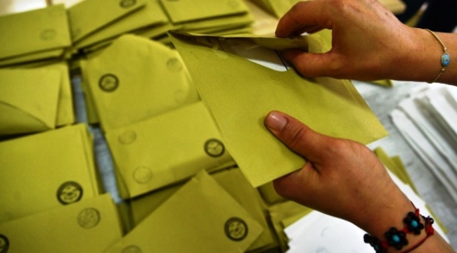 Oylar yeniden sayıldı: Belediye Yeniden Refah'tan AK Parti'ye geçti