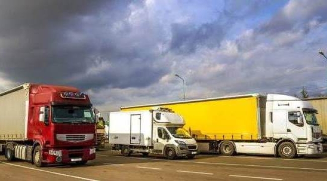 UND'den TIR şoförleri için 'öncelikli' Schengen talebi: Ticaret durma noktasına geldi
