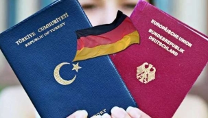 Almanya'da Türklere çifte vatandaşlık kanunu 27 Haziran'da yürürlüğe giriyor