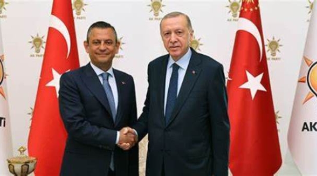 Cumhurbaşkanı Erdoğan ile CHP lideri Özel bir araya geldi