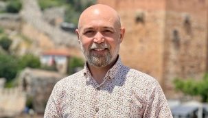 Kayıt dışı fotoğrafçılar mesleğe zarar veriyor