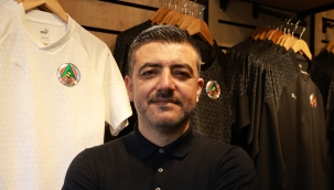 Alanyaspor'un yeni sezon ürünleri satışta