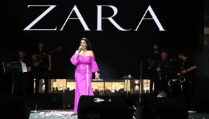 İspartalı vatandaşlar zara'nın şarkılarıyla doyasıya eğlendi