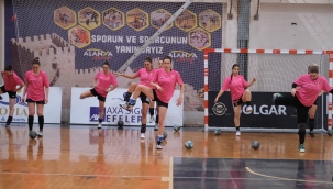 Kadın Milli Hentbol Takımımız Alanya'da
