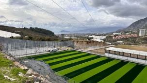 MAHMUTLARSPOR'A  AVRUPA STANDARTLARINDA TESİS TAMAMLANDI