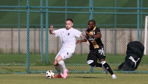 Alanyaspor, Neftçi Bakü'ye 3-1 yenildi