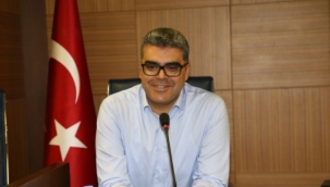 Profesör Dr. Hüseyin Lakadamyalı hukuk mücadelesini kazandı.