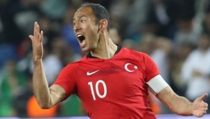Umut Bulut futbolu bıraktı