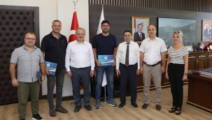 ALKÜ'DE İLK KURSİYERLERE SERTİFİKA TÖRENİ