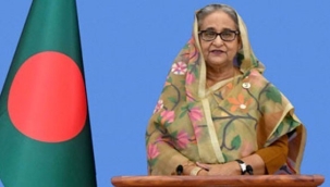 Bangladeş karıştı: Başbakan ülkeyi terk etti