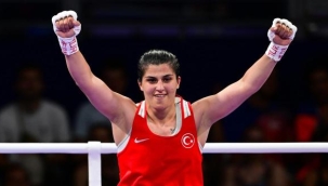 Busenaz Sürmeneli çeyrek finalde