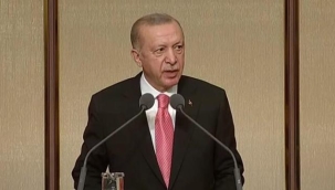Erdoğan: Kongre süreci sadece bir 'vitrin yenilenmesi' değil, kapsamlı değişimin ana zemini olacak