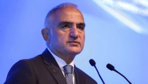 Kültür ve Turizm Bakanı Mehmet Ersoy: İnşallah 60 milyar dolar yıl sonu hedefimizle uyumlu bir şekilde süreci götüreceğiz" dedi.