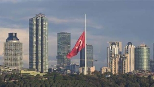 Milli yas kararı alınmıştı: Türkiye'nin her yerinde bayraklar yarıya indirildi