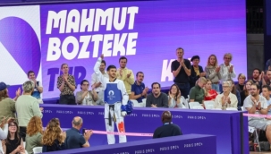 Paris Paralimpik Oyunları'nda Mahmut Bozteke'den altın madalya