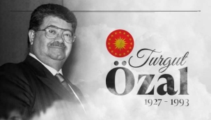 Turgut Özal (13 Ekim 1927-17 Nisan 1993)