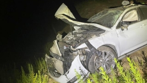 Alanya'da 16 yaşındaki sürücü otomobil ile uçuruma yuvarlandı