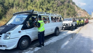 Alanya'da 2 günde sürücülere yarım milyon TL'lik ceza yazıldı