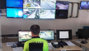 Alanya'da kameralardan sürücülere ceza yağdı