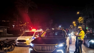 Alanya Emniyeti'nden M plakalı araçlara ceza