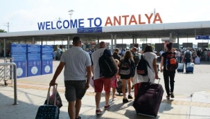  Antalya'nın yıl sonu ziyaretçi hedefi açıklandı