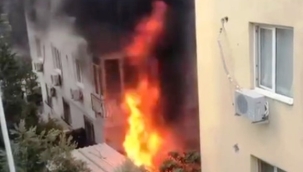 Balkona sıçrayan yangın panik oluşturdu