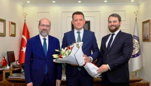 Piskopos Getcha'dan Kaymakam Ürkmezer'e ziyaret