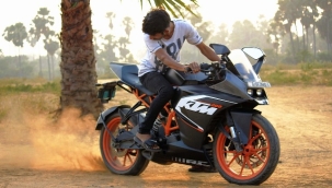 Alanya'da 15 yaşındaki motosikletli sürücü ölümle pençeleşiyor