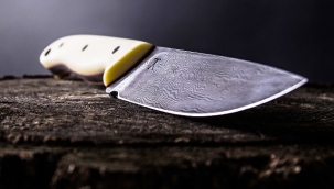 Alanya'da boşandığı eski eşini sokak ortasında bıçakladı