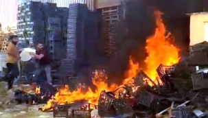 Alanya'daki toptancı halde yangın çıktı